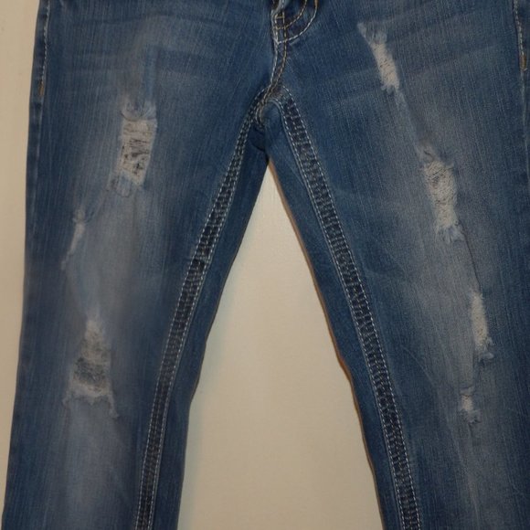 Amethyst Low Rise Distressed Straight Leg Crop Jeans Sz 3 - Picture 5 of 10
